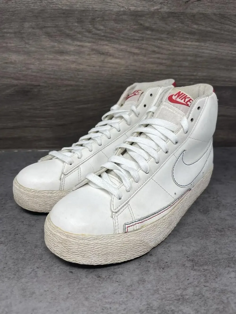 Nike Blazer Mid Sneakers Womens Size 8 White Red Athletic Trainer